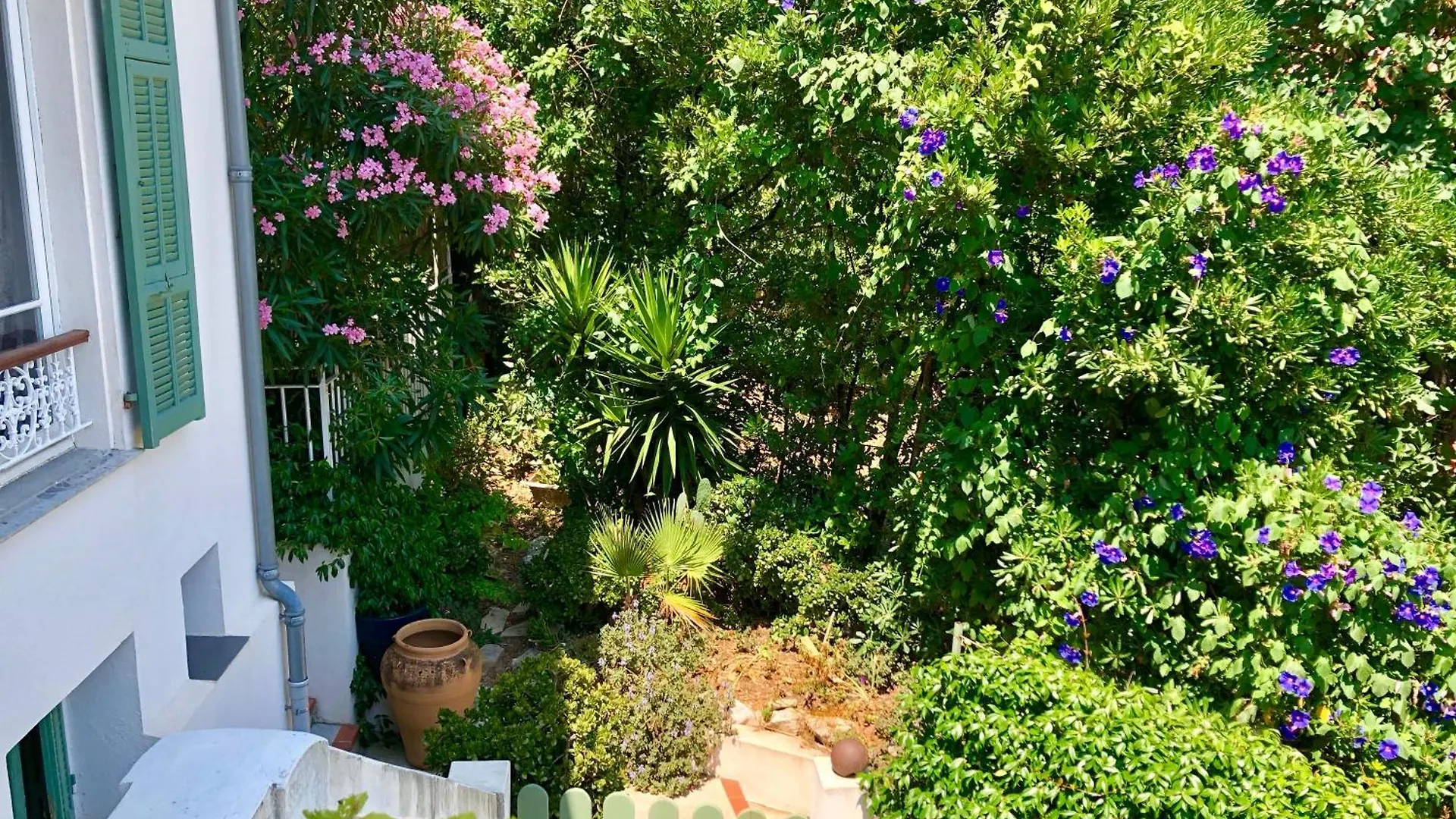 アパート Appartement Dans Maison De Ville Avec Jardin ニース フランス